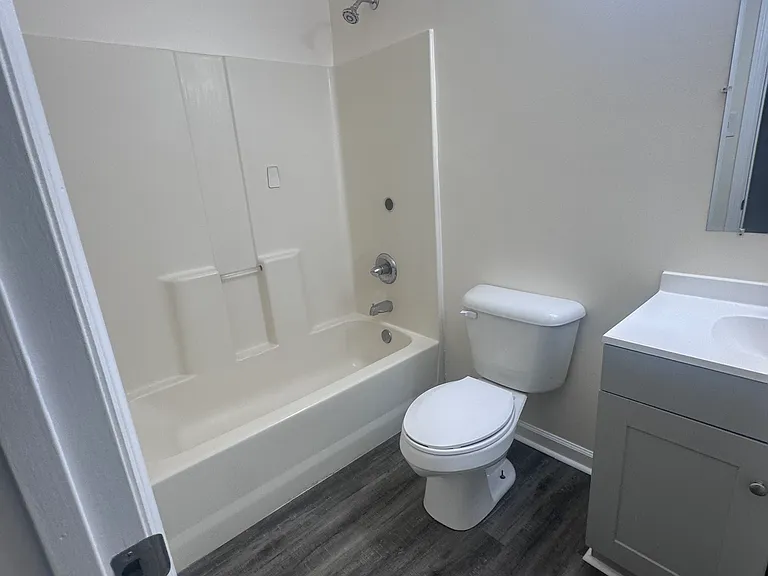 109 Copperfield Ln — Photo 9
