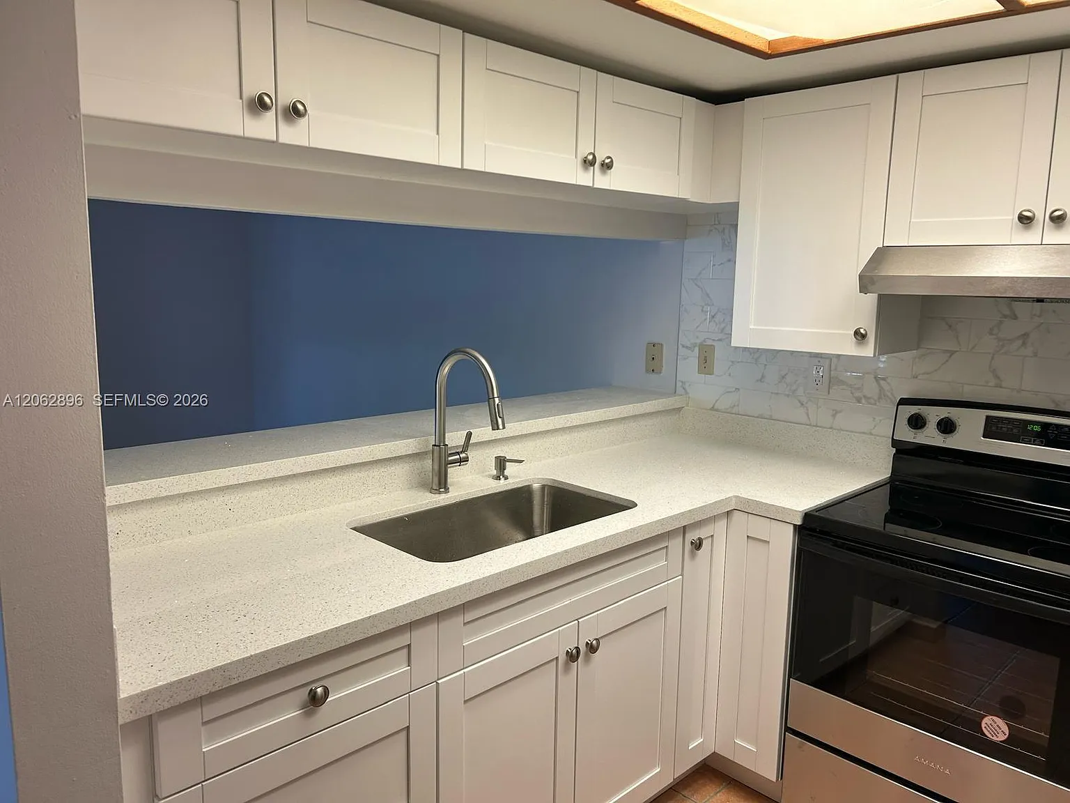 Kenland Walk Condo Ii — Photo 2