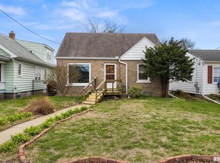 2306 W Laura Ave, West Peoria, IL 61604