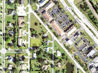 2816 Vasco St #4, Punta Gorda, FL 33950