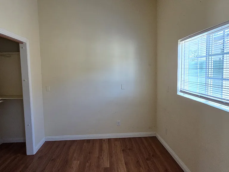 3312 W Ave N #B — Photo 12