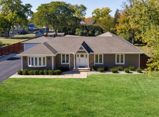 812 N Maple St, Prospect Heights, IL 60070