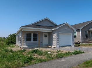 47 Village Cir, Augusta, ME 04330