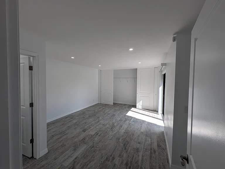 1733 N Congress Ave — Photo 19