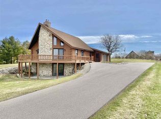 E2244 Rockledge Rd, Luxemburg, WI 54217