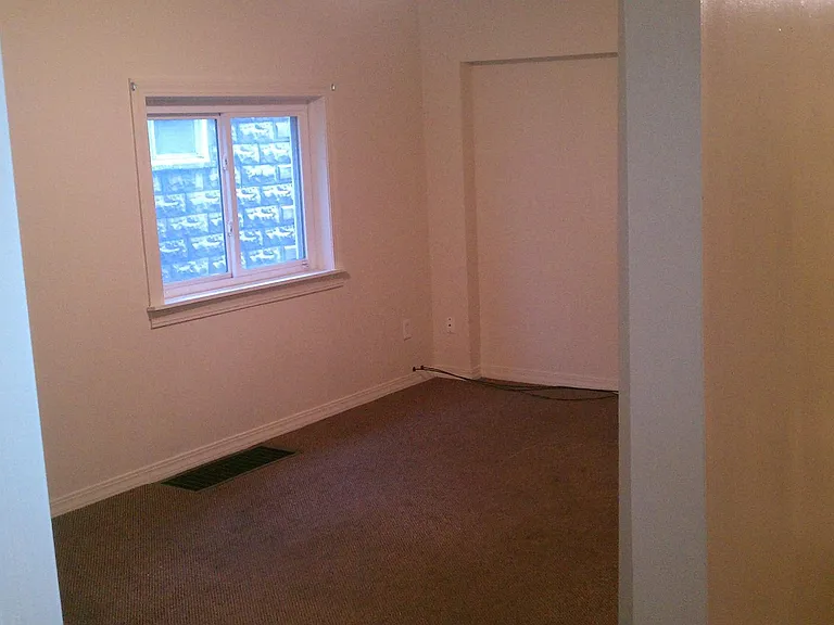 52 Glendale Pl — Photo 17