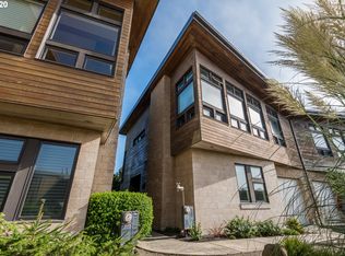 2757 Colony Cir, Bandon, OR 97411