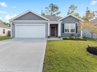 704 Buckeye Rd NE, Leland, NC 28451