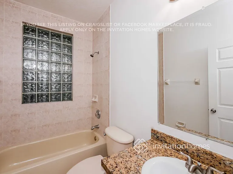 8013 NW 198th St — Photo 14