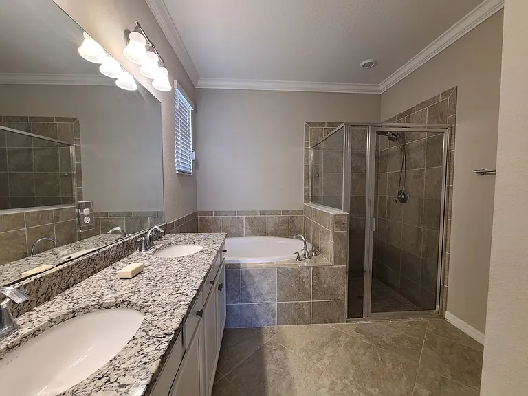 19353 Nearpoint Dr — Photo 6