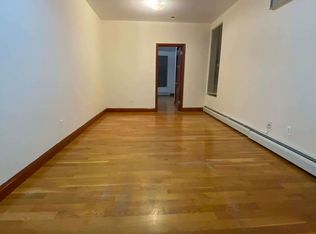 22-03 Astoria Blvd #3B, Astoria, NY 11102