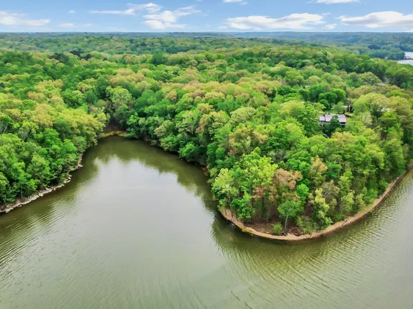 0 Waters Edge Ln #5, Bumpus Mills, TN 37028