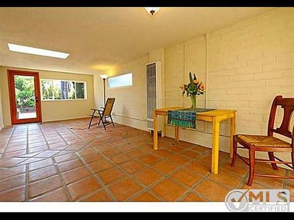 5th image of 510-16 La Mesa Ave