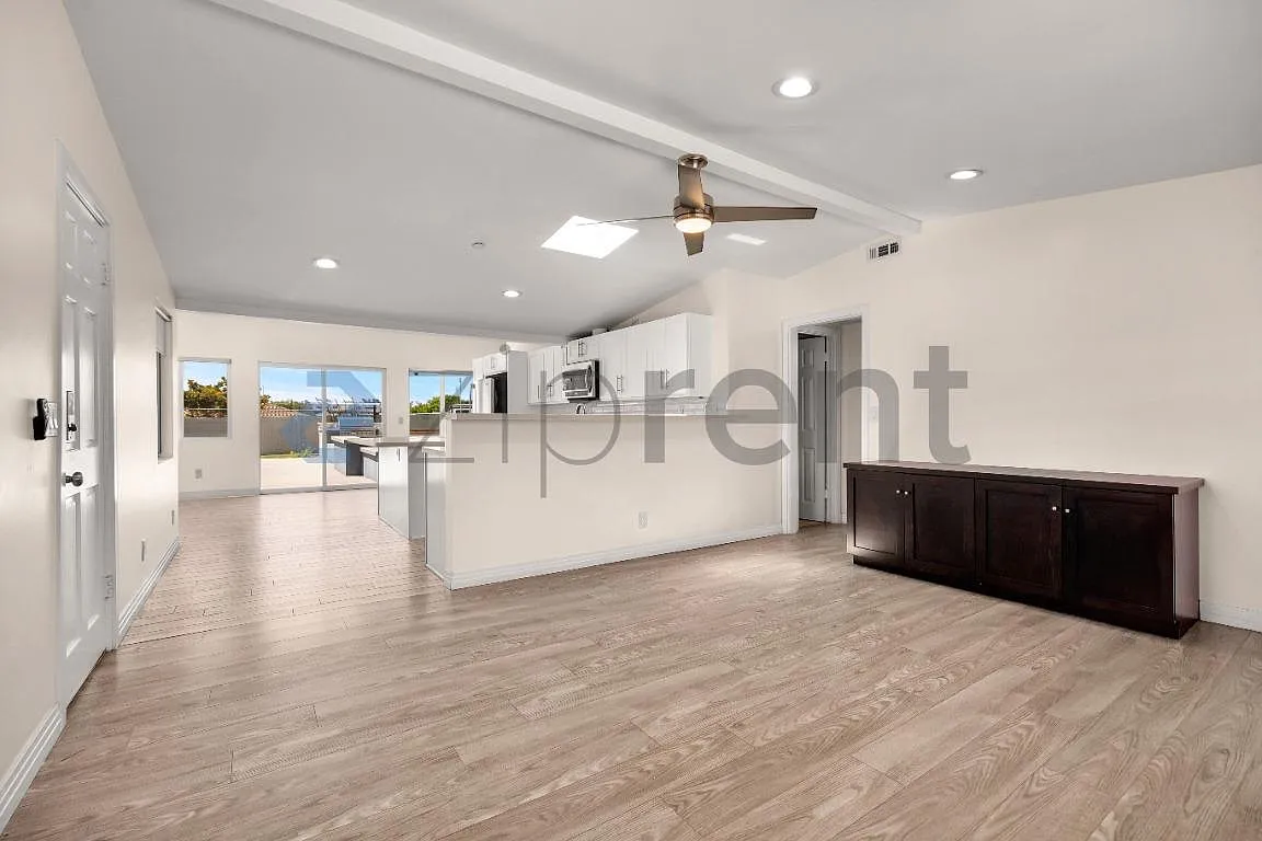4 bed, 1800 sqft, $5,000 — Photo 3