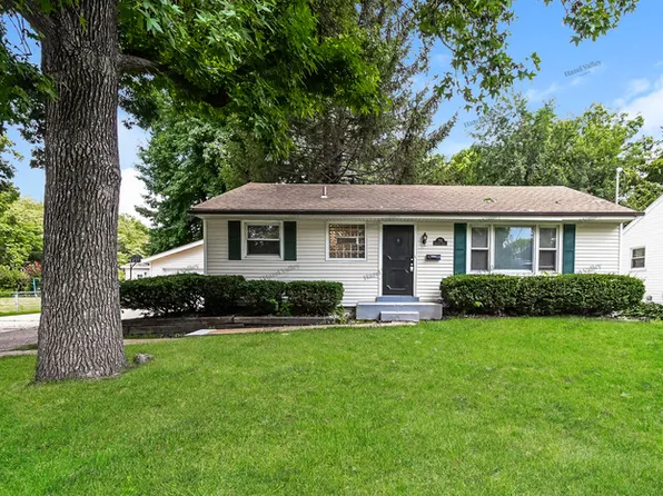 735 Harrison St, Florissant, MO 63031