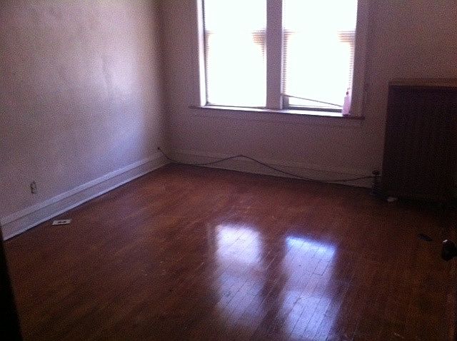 2nd image of 715 E 81st St APT 1