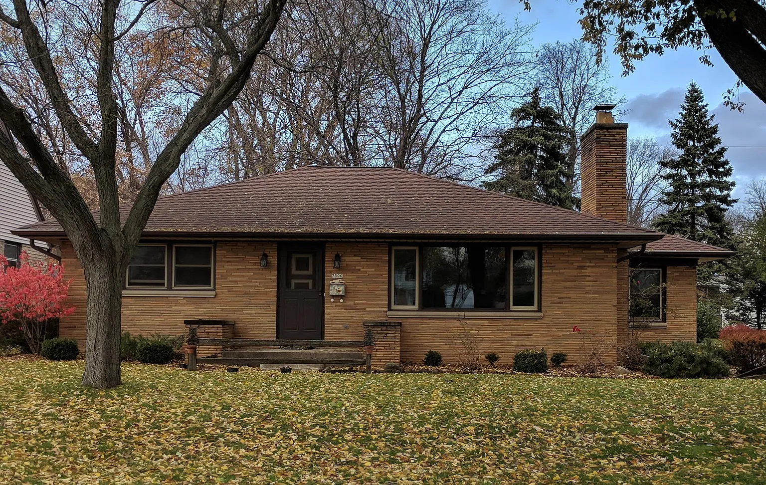 7500 W Jackson Dr photo 1