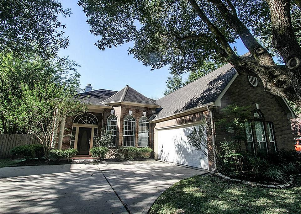 1st image of 4131 Harwood Dr