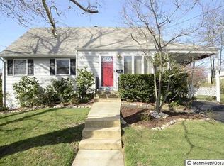 327 Middle Rd, Hazlet, NJ 07730