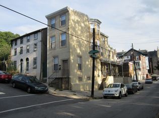 141 Roxborough Ave, Philadelphia, PA 19127