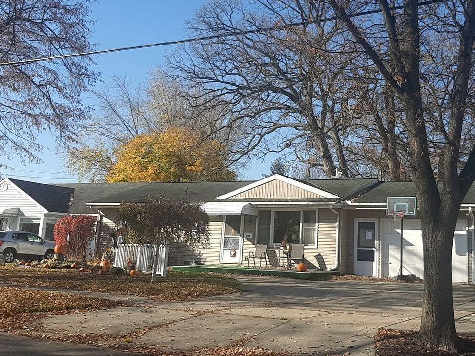 1st image of 508 Scheurmann St