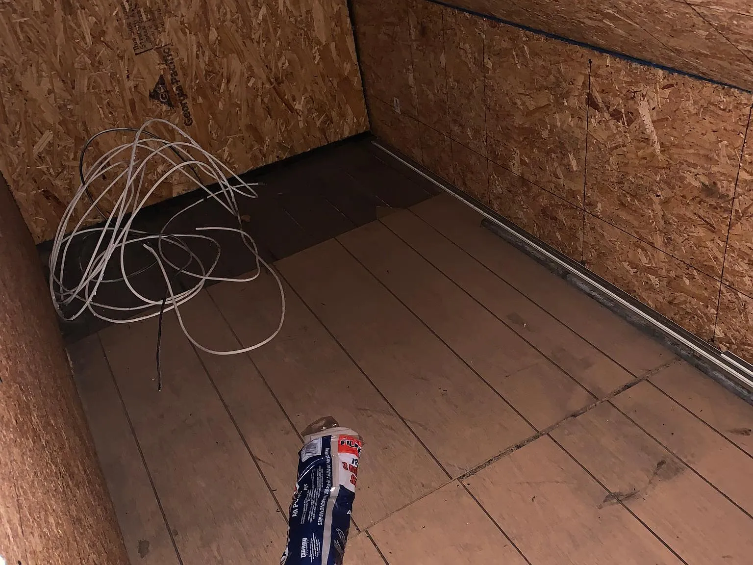2 bed, $1,400 — Photo 2