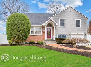 3697 Sarah Dr, Wantagh, NY 11793