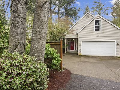 16855 Fernwood Dr, Lake Oswego, OR, 97034