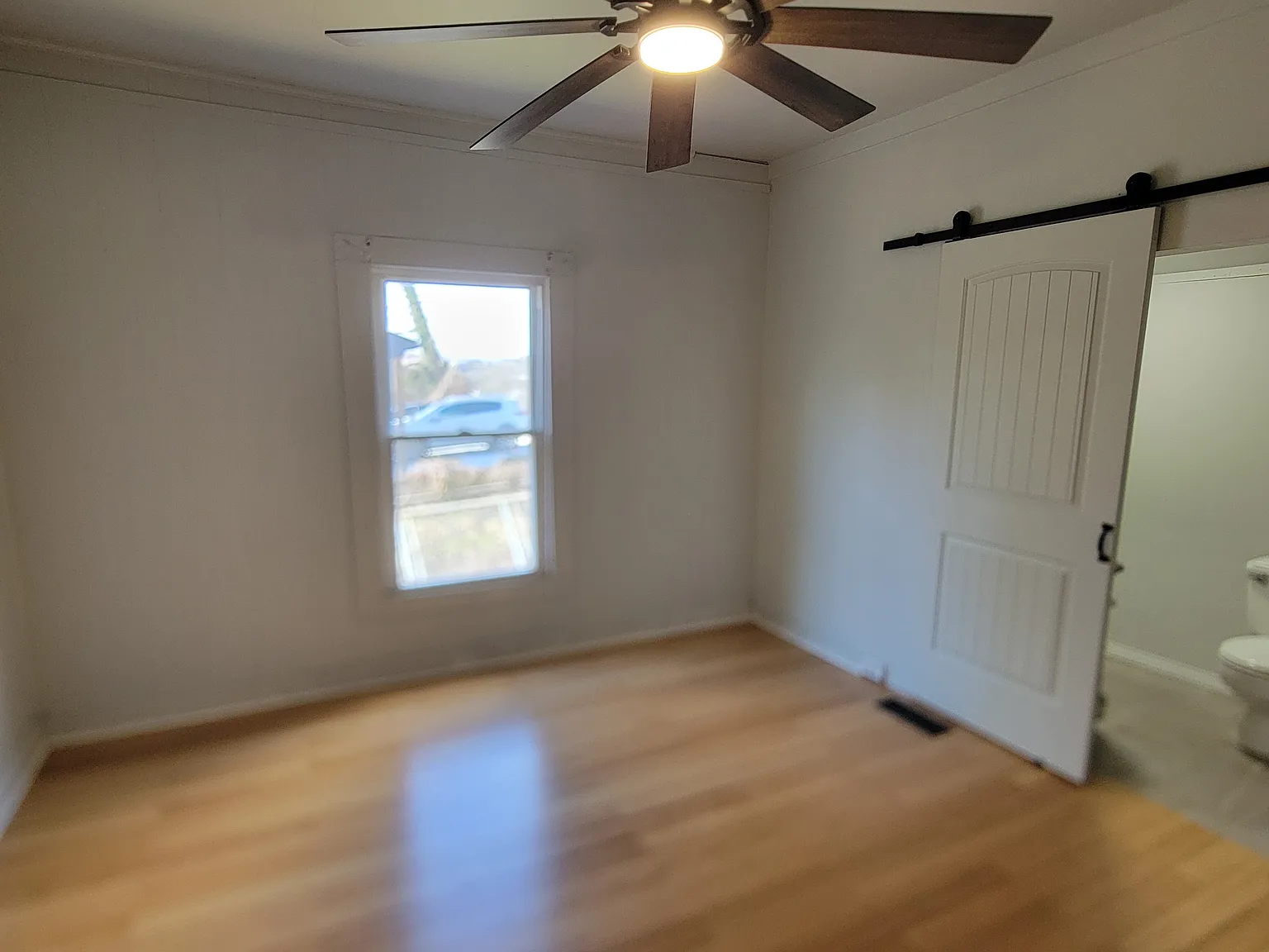 2 bed, 826 sqft, $1,500 — Photo 4