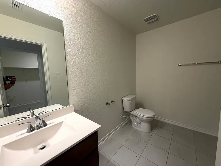 4554 Otra Otra Dr — Photo 4