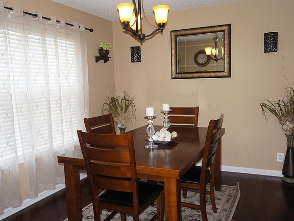 4th image of 3844 Margie Ct