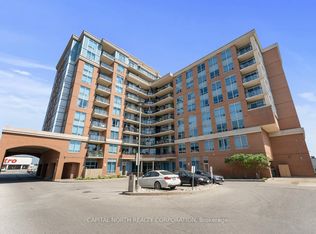 2772 Keele St #810, Toronto, ON M3M 0A3