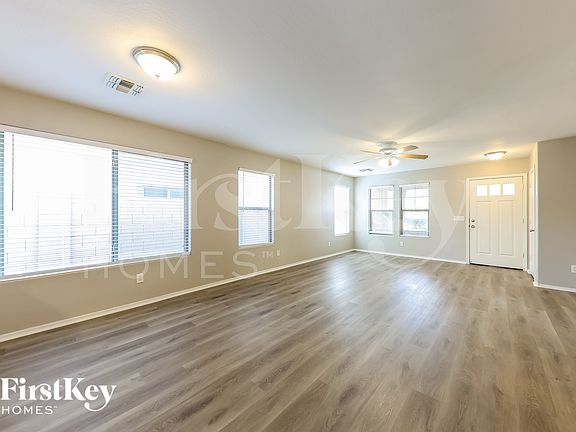 3rd image of 14088 W Larkspur Dr
