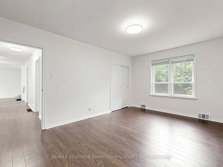 3 Greengate Rd — Photo 27