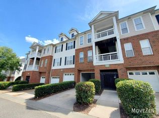 6712 Mallard Park Dr, Charlotte, NC 28262