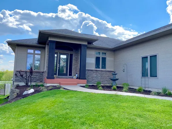 773 Tipperary Rd, Iowa City, IA 52246