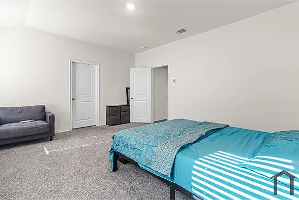 2928 Roper St — Photo 25
