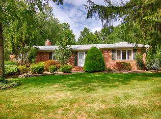 126 Shunpike Rd, Madison, NJ 07940