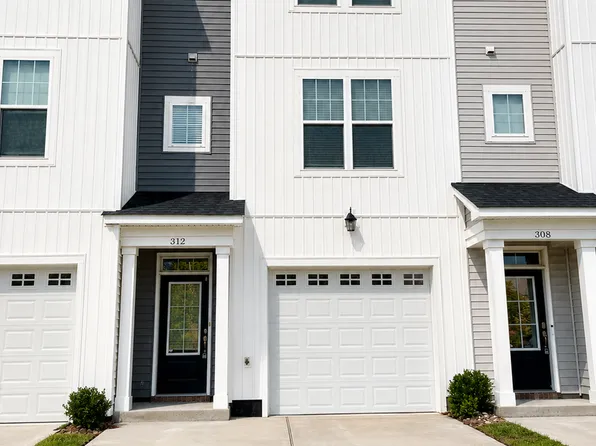 312 Gilead Trl, Virginia Beach, VA 23462