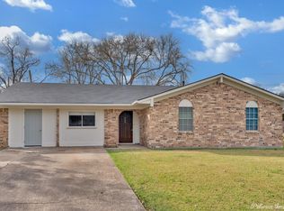 11122 Parkside Dr, Shreveport, LA 71115