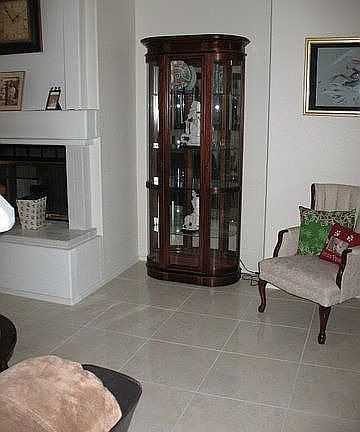 Fireplace / Family Room