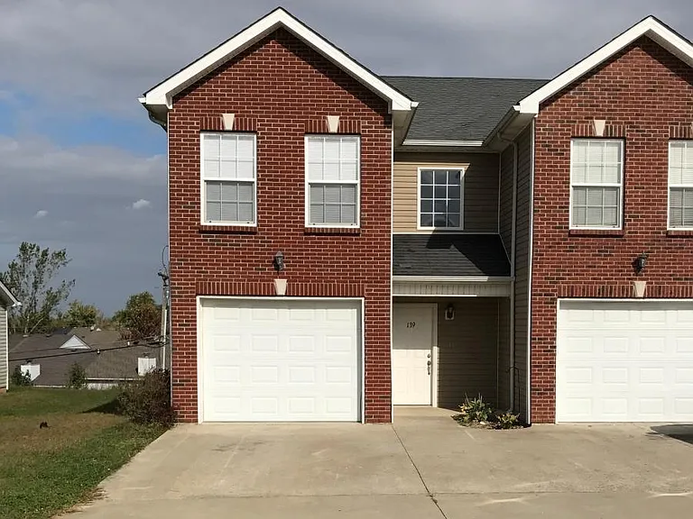 139 Darby Woods Ct — Photo 1