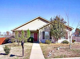1222 Meadows Dr, Benton, AR 72019
