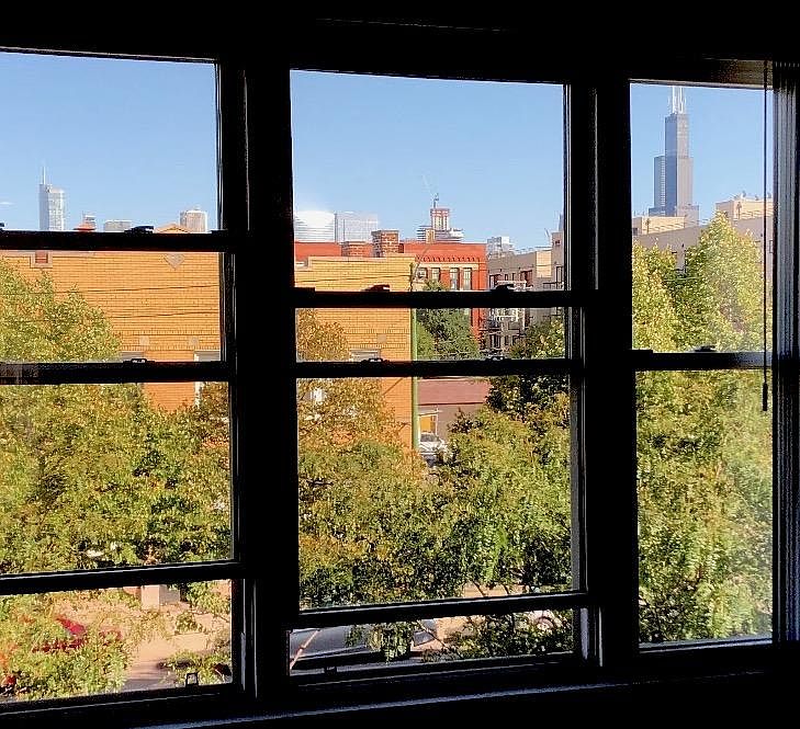 View from the front living room - Chicago Skyline