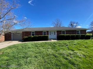 400 Fairfield Rd, Coxs Creek, KY 40013