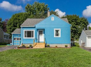 209 Newton Rd, Rochester, NY 14626