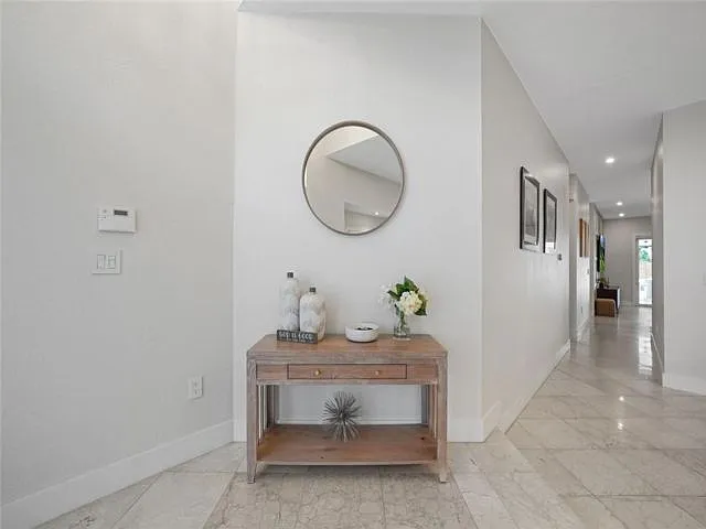 Building Photo - 16744 NW 12th Ct