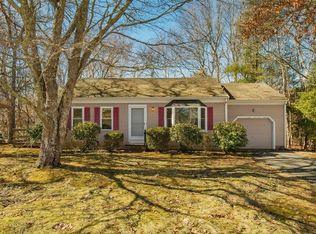 47 May Ln, Barnstable, MA 02630