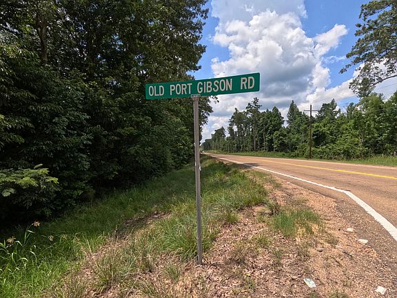 2nd image of Old Port Gibson Rd