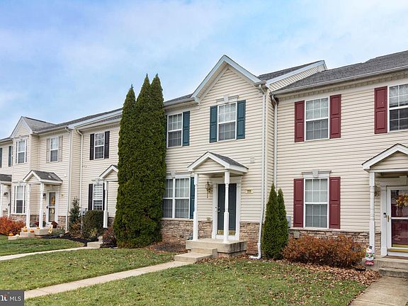 2nd image of 355 Bruaw Dr